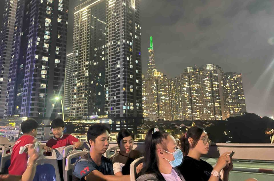Saigon: City Sightseeing 45-Minute Panoramic Night Tour - Should you book this Saigon night panoramic tour?