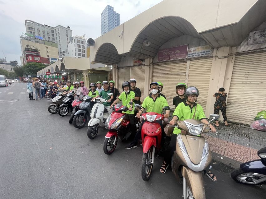 Saigon: Day-Night Sights & Local Food Tour l Female Option - District 4: Saigon’s smallest district with the most mix