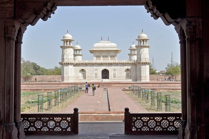 Same Day Taj Mahal Tour from Delhi - Agra Fort at 12:00: Power, Planning, and a Different Pace