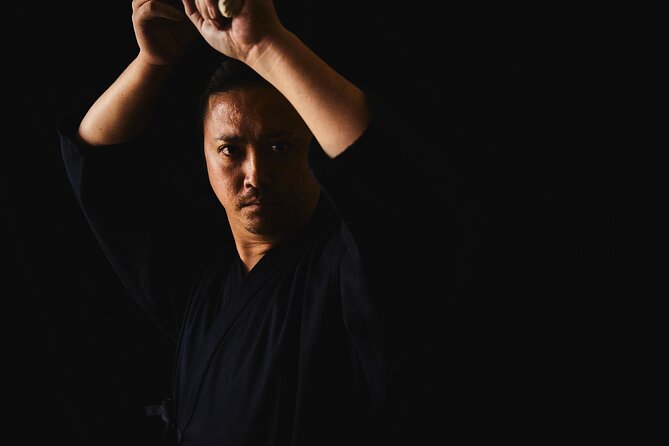 Samurai Training Experience KENDO in Osaka - Stepping Into a Real Osaka Dojo With Samurai Artifacts
