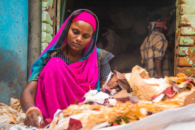 Sanjay Colony Slum Tour - The guides: why names like Doli, Ajay, Cavita matter