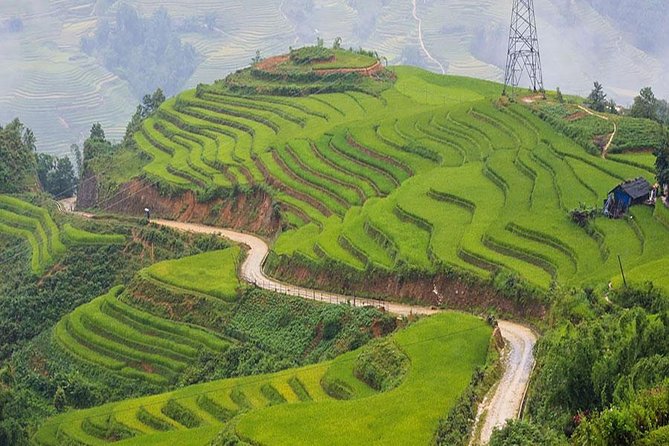 Sapa 3 Days 2 Nights Trekking Tour (1 Night In Ta Van Village, 1 Night In Hotel) - Hikes, weather, and footing: how to not get punished by Sapa