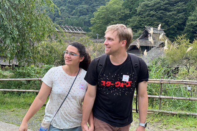 Scenic Spots of Mt Fuji and Lake Kawaguchi 1 Day Bus Tour - Stop 1: Chureito Pagoda at Arakurayama Sengen Park (Stairs Included)