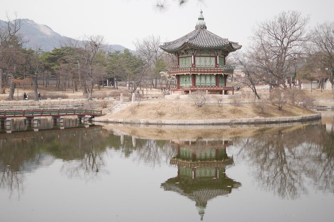 Seoul City Private Full-Day Tour Including Lunch - Gyeongbokgung Palace and the Royal Guard ceremony