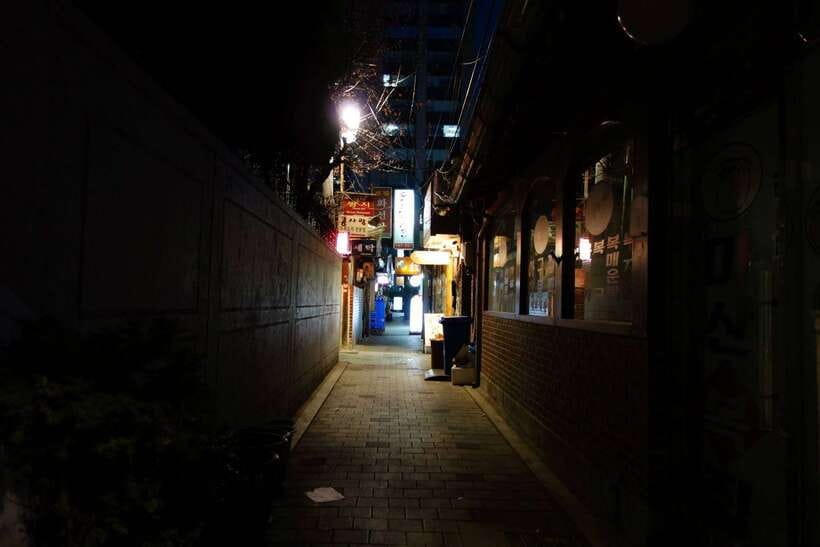 Seoul: Dark Side of the City and Ghost Stories Walking Tour - A Night Walk Through Seoul’s Scariest Corners