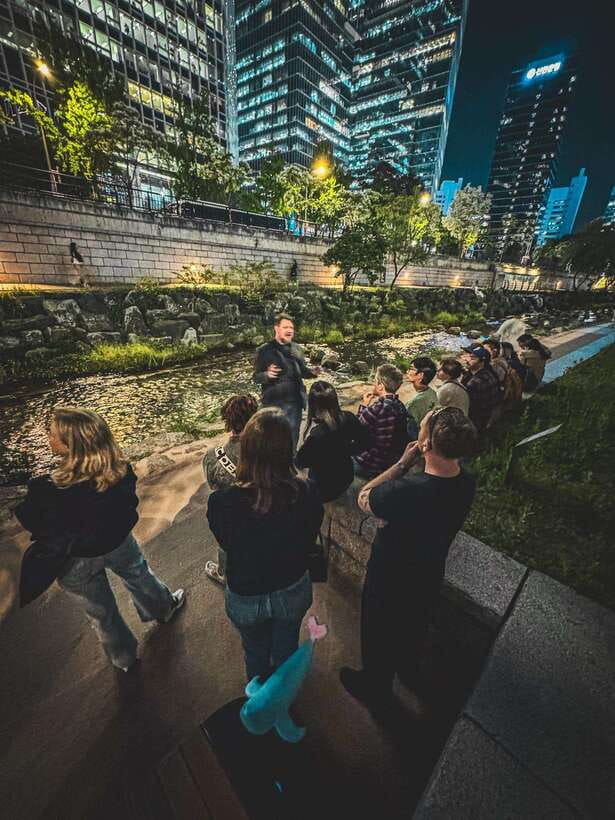 Seoul: Dark Side of the City and Ghost Stories Walking Tour - The Route Starts With Orientation—and Then Turns the Lights Off