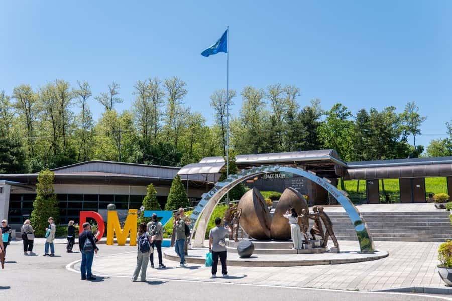 Seoul: DMZ Tour with Optional Suspension Bridge and Gondola - Morning start: pickup, timing, and how to set yourself up