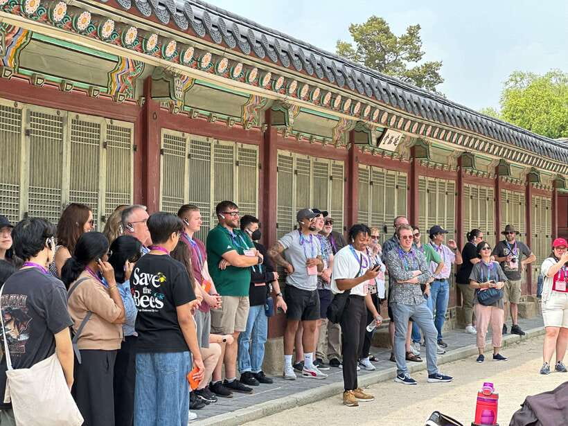 Seoul Highlights: Gyeongbok Palace, Insadong & N Seoul Tower - Tuesday Swap: Changdeokgung and Bukchon When Gyeongbokgung Closes