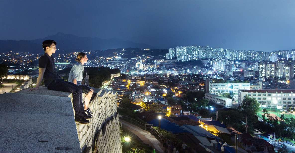 Seoul: Nighttime Hidden Gems Walking Tour - Naksan Park and the dragon artwork that explains Seoul’s position