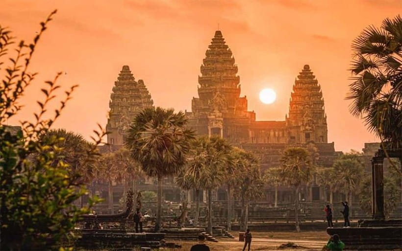 Siem Reap: Angkor Wat: Small-Group Sunrise Tour - Logistics that matter: comfort, group size, and what’s left for you