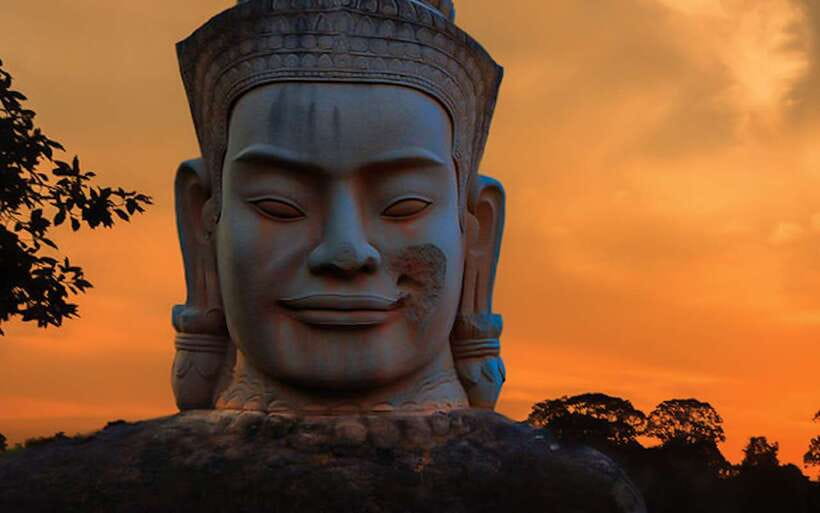 Siem Reap: Angkor Wat Sunrise or Sunset Guided Group Tour - Price and value: why $12 can make sense here