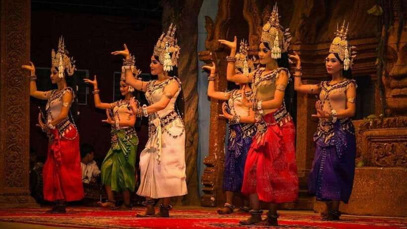 Siem Reap: Apsara Dance Show and Dinner with Hotel Pickup - Key Things I’d Focus On