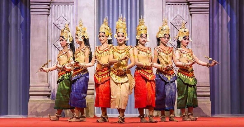 Siem Reap: Apsara Dance Show and Dinner with Hotel Pickup - Apsara Dance at Robam Theatre: What You’re Really Paying For