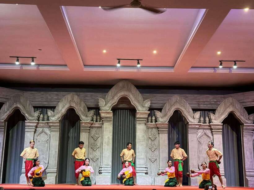 Siem Reap: Apsara Show Including Dinner & Hotel Pickup - Key things I’d circle before you book