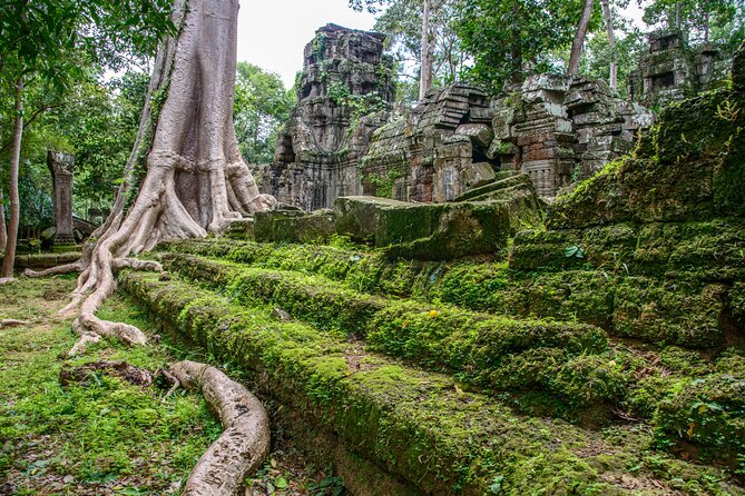 Siem Reap: Bike the Angkor Temples - Full-Day 30km Tour - Angkor Wat first: the morning layout you’ll remember