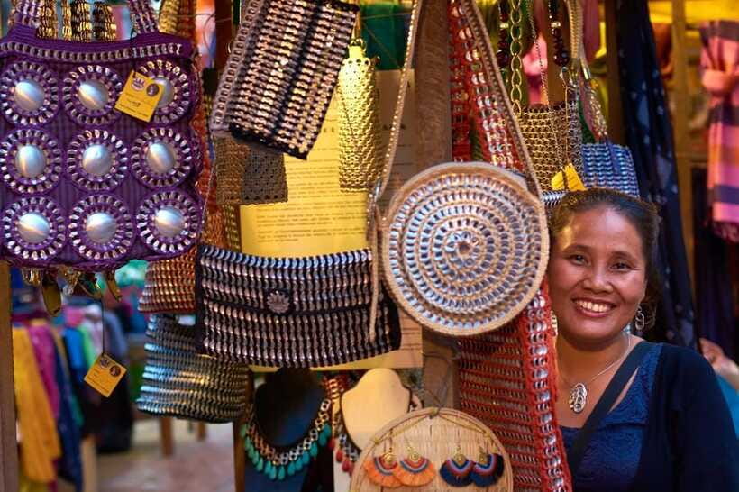 Siem Reap: City Walking Tour - Psar Chas (Old Market): the easiest way to understand local daily life