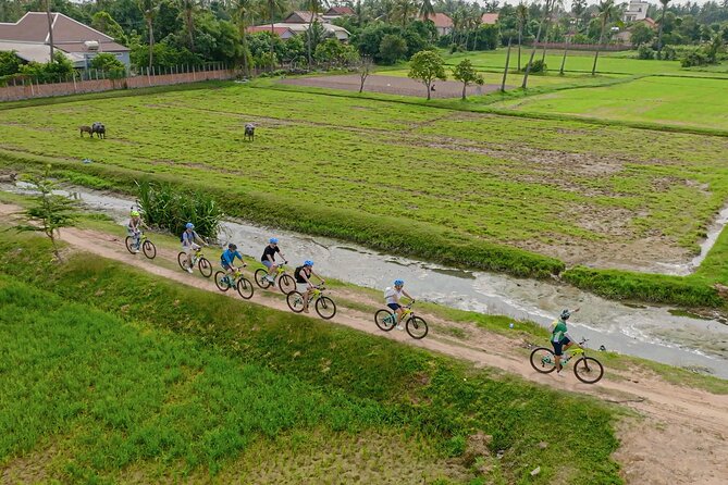 Siem Reap Countryside Bike Tour / E-Bike or Tuk Tuk - From 7:20 Hotel Pickup to Bike Fit in Siem Reap