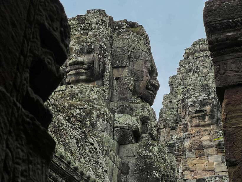Siem Reap: Full Day Angkor Wat Temple Experience with Sunset - Bayon Temple: hundreds of faces and a surprisingly human mood