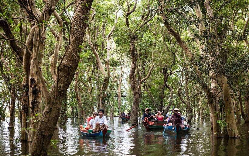 Siem Reap: Kompong Phluk Floating Village Half-Day Tour - Guide style: what makes the experience feel personal