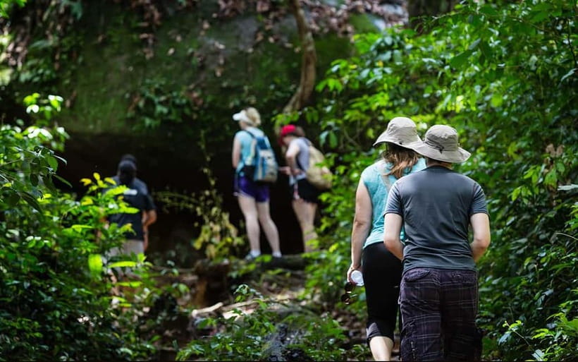 Siem Reap: Kulen Waterfall & 1000 Lingas Day Tour with Lunch - The Morning Run-Up: Pickup Timing, Group Size, and What to Pack