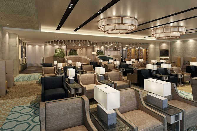 Singapore Changi Airport Plaza Premium Lounge at Terminal 1 - First Impressions Inside: Seating, Charging, TV, and Flight Screens