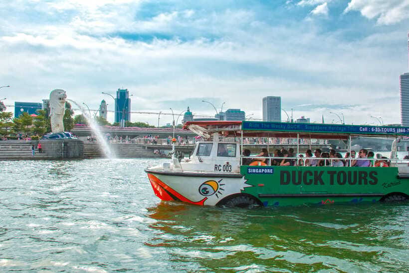 Singapore: Guided City Tour by Amphibious Duck Boat - The Marina Bay splashdown: Merlion, Sands, and Gardens by the Bay views