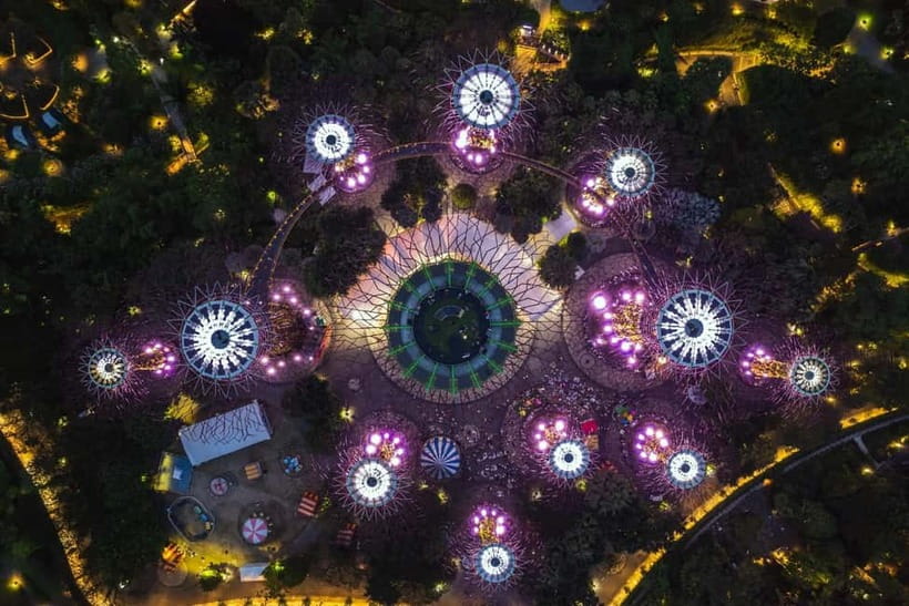 Singapore River Cruise, Garden Rhapsody & Spectra by CYT - Gardens by the Bay in Night Mode: Garden Rhapsody at Supertree Grove