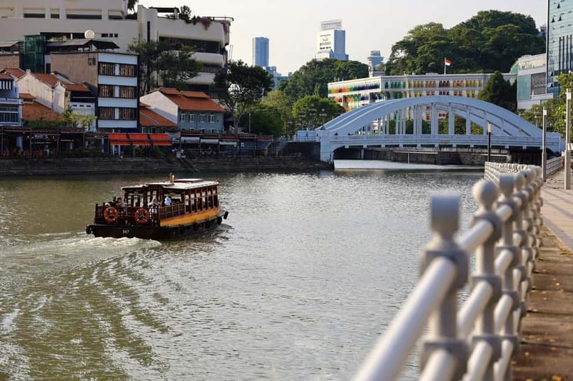 Singapore River Cruise, Garden Rhapsody & Spectra by CYT - Price and Value for $55: What You’re Getting (and What You’re Not)