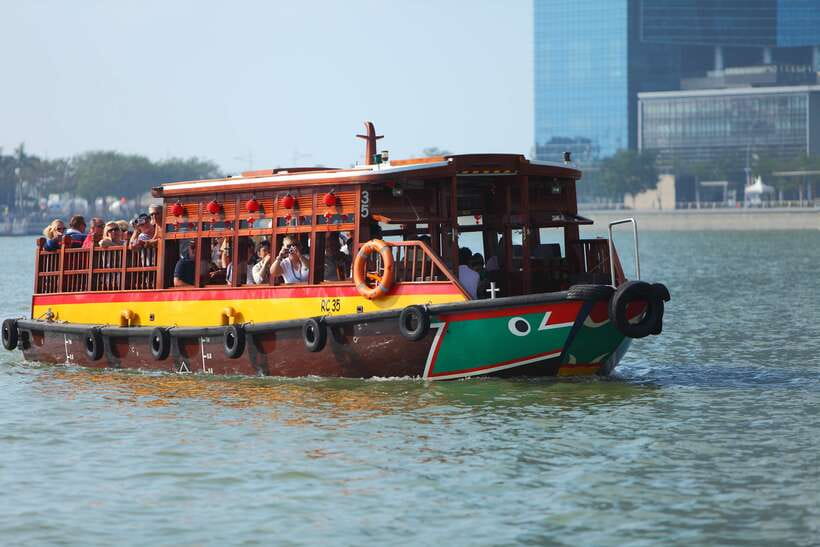 Singapore: Singapore River Cruise - The 40-minute route: What you actually pass (and why it helps)