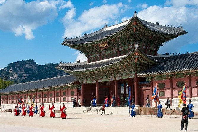 Small-Group Royal Palace and Seoul City Tour (hotel pick-up) - Key highlights you’ll actually feel during the day
