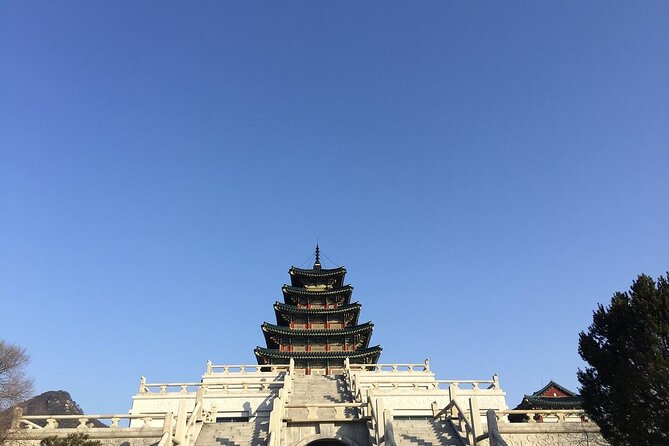 Small-Group Royal Palace and Seoul City Tour (hotel pick-up) - UNESCO Changdeokgung Palace and what happens when the schedule shifts