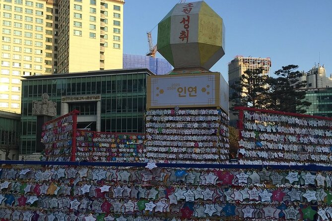 Small-Group Royal Palace and Seoul City Tour (hotel pick-up) - Ginseng stop and Insadong antiques: your guided day meets real street culture