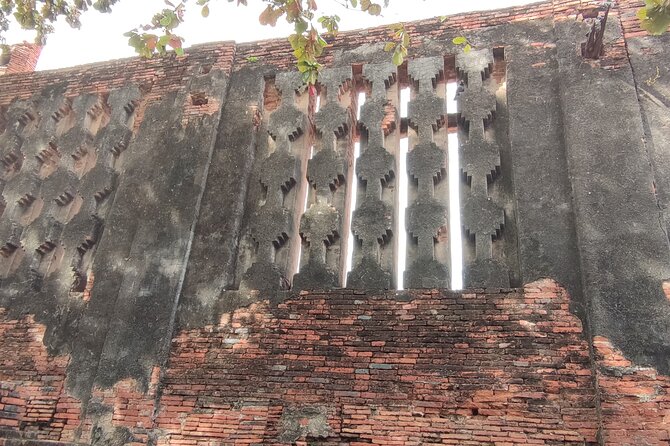 Small Group Tour to Ayutthaya Temples from Bangkok with Lunch - Lunch in Ayutthaya: included meal, buffet crowds, and simple choices