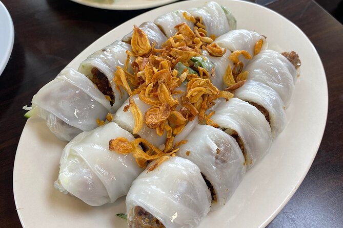 Super Niche Walking Street Food Tour in Ho Chi Minh City - District 3 to the alley lanes: how you get “local” without getting lost