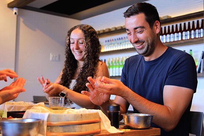 Sushi Making Osaka! Popular Sushi Class in Japan! - Sushi Making Osaka: a short class with real hands-on payoff