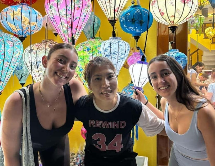 The Lantern Lady: Traditional Lantern Class in Old Town - The 90 Minutes That Don’t Feel Rushed