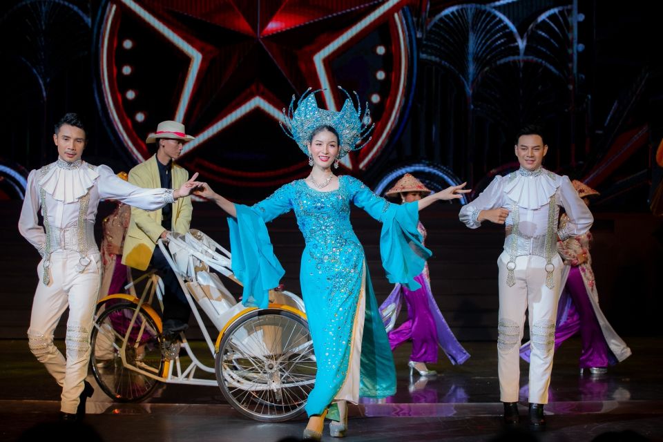 Tiffany's Show Pattaya: Cabaret Show Entry Ticket - Seating choices that actually change your experience