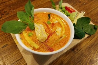 Tingly Thai Cooking Class with Morning Market Tour - Getting Settled at Tingly Thai Cooking School (and Why It Works)