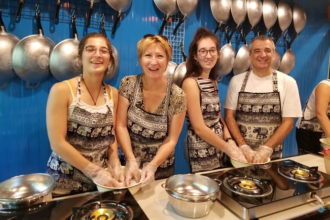 Tingly Thai Cooking Class with Morning Market Tour - Tips to Nail the Morning Schedule