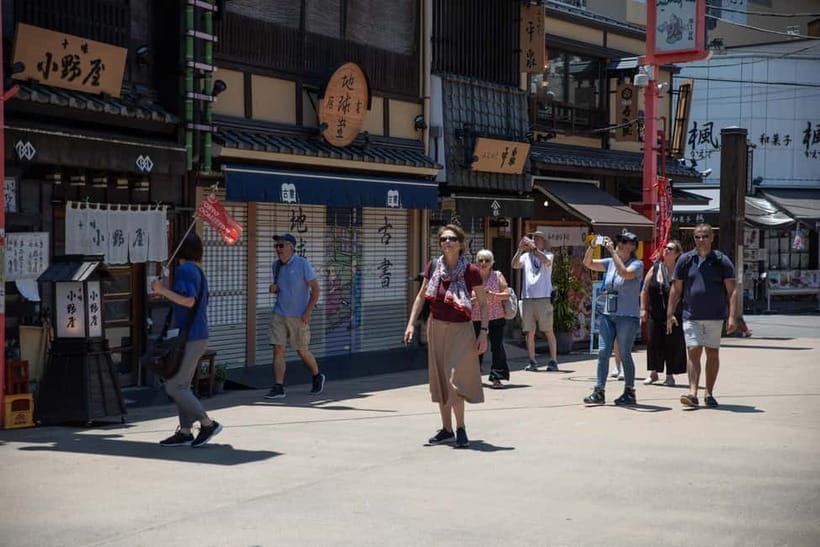 Tokyo: Asakusa Walking Tour with Sensoji Temple Visit - Hoppy Street and Shin-Nakamise: variety in a short walk
