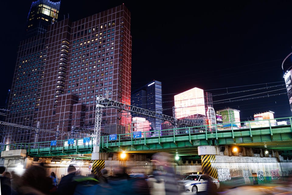 Tokyo: Dark Side of Tokyo Shinjuku Red Light Walking Tour - Golden Gai: pocket bars and the social choreography