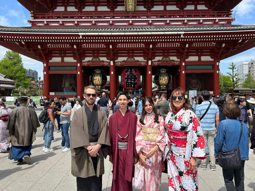 Tokyo: Imperial Palace and Shogun Walking Tour - Hyakunin Bansho Guardhouse: Security Meets Daily Reality