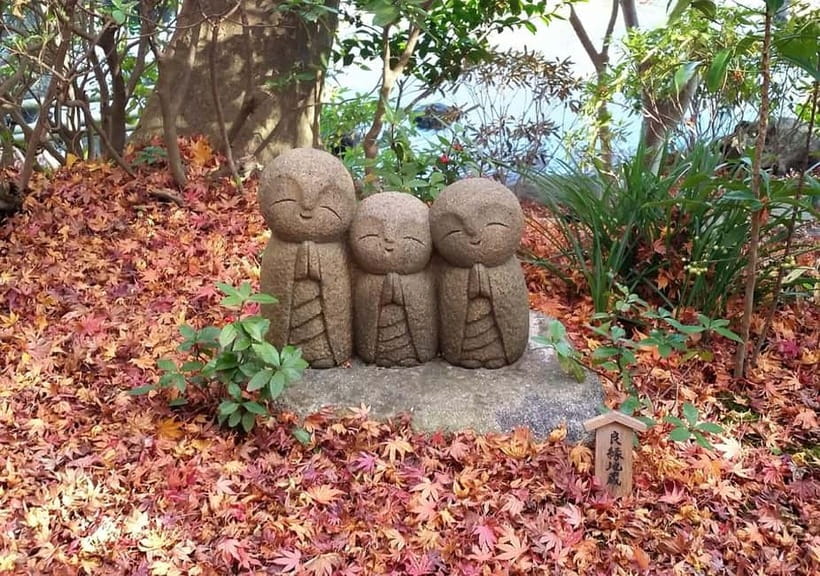Tokyo: Kamakura & Enoshima Day Trip including Temple Tickets - Kamakura and Enoshima day trip from Tokyo: what you’re really buying