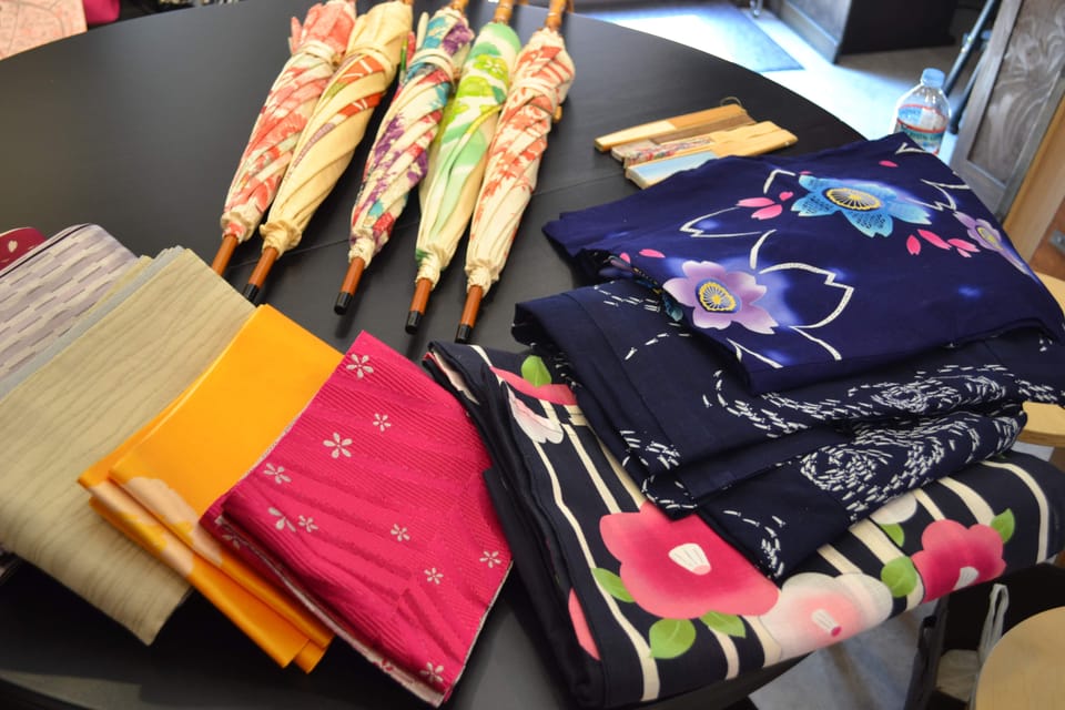 Tokyo: Kimono Dressing, Walking, and Photography Session - Key Points You’ll Care About