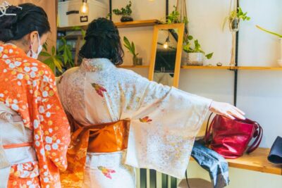 Tokyo: Kimono Dressing, Walking, and Photography Session - Choosing Your Kimono (and Why Winter vs Summer Changes Everything)