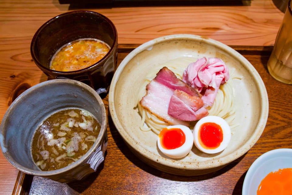 Tokyo: Ramen Tasting Tour with 6 Mini Bowls of Ramen - Shibuya Route ramen: Hokkaido classics, tonkotsu fusion, curry comfort