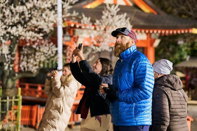 Tokyo: Shinjuku Historical Walking Tour & Secret Backstreets - Omoide Yokocho and Memory Lane’s old-school food street vibe