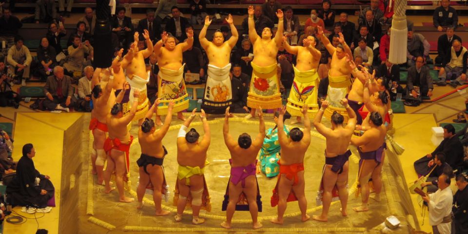 Tokyo: Sumo Tournament Tour with Chair Seat Tickets - Tokyo Sumo at Ryogoku: What Makes This Arena Special