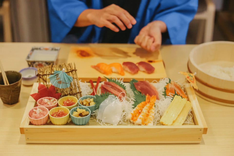 Tokyo: Sushi Making Class in a Happi Coat near a Famous Spot - The 90-minute flow: how the time usually goes