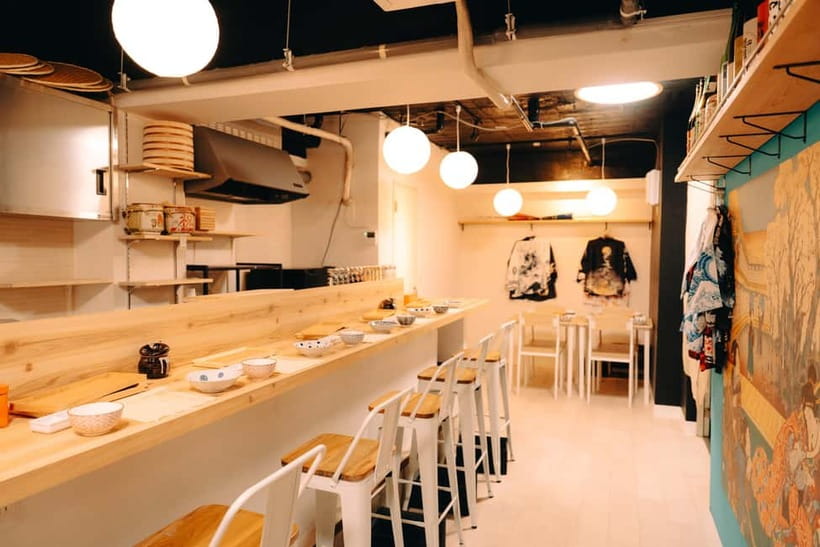 Tokyo: Sushi Making Class in a Happi Coat near a Famous Spot - Wearing the happi: why the costume is more than a gimmick